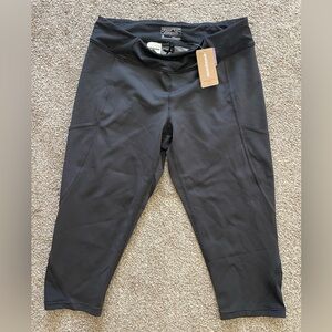 Patagonia Women’s Fina Rock Crop